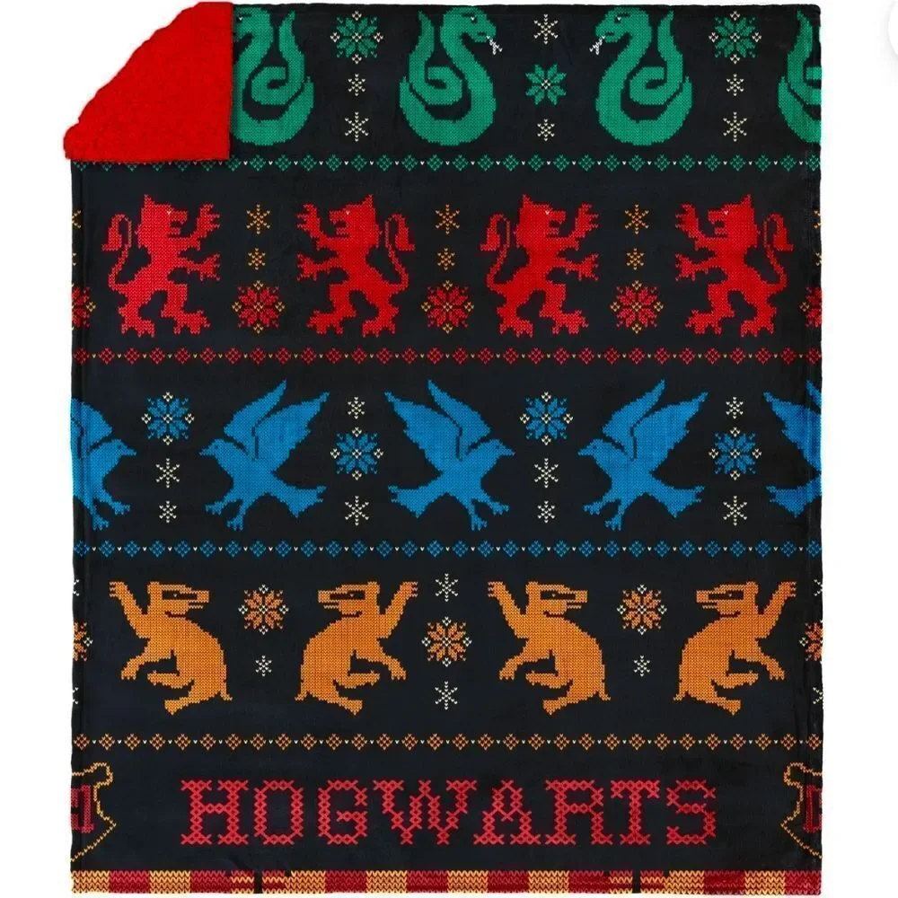 The Harry Potter Faux Shearling Throw Blanket NWT 50
